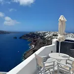 Апартаменты Captain John Oia Cave Houses - Sunset & Caldera Retreat Ия