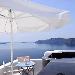 Captain John Oia Cave Houses - Sunset & Caldera Retreat Апартаменты *