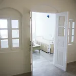 Captain John Cave - Sunset & Caldera Retreat Apartman *