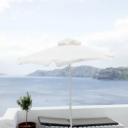 Captain John Oia-caldera,sunset & Volvano View * 伊亚