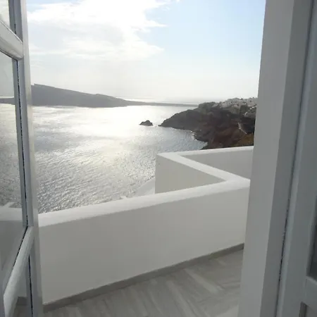 Captain John Oia-caldera,sunset & Volvano View Apartament *