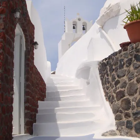 Captain John Oia Cave Houses - Sunset & Caldera Views