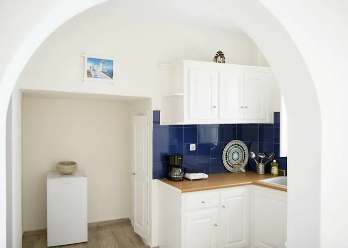 Captain John Oia Cave Houses - Sunset & Caldera Views *