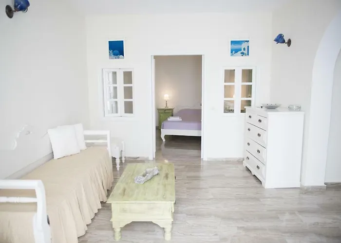 Captain John Oia-caldera,sunset & Volvano View Apartament *