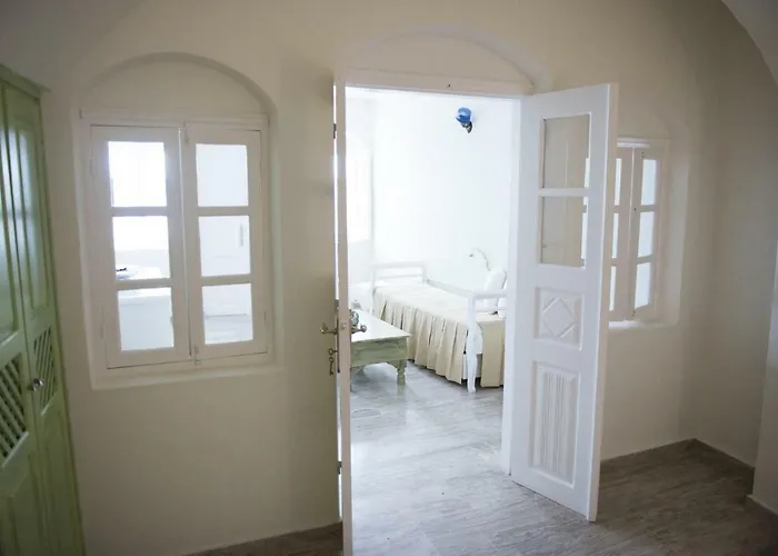 Captain John Oia-caldera,sunset & Volvano View Lejlighed *