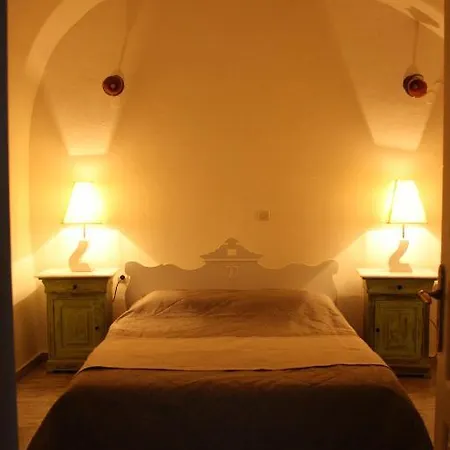 Captain John Oia-caldera,sunset & Volvano View * Ia