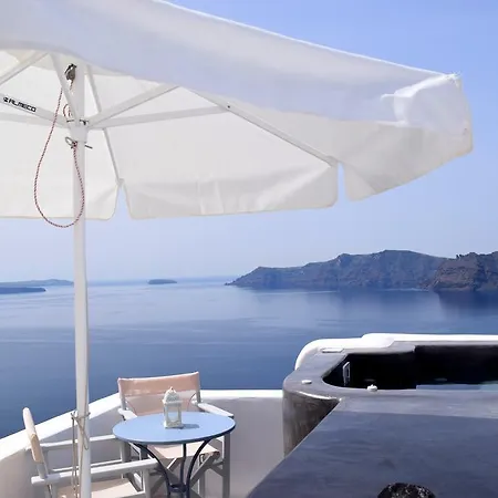 Captain John Oia-caldera,sunset & Volvano View Apartment *