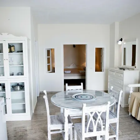 Captain John Oia-caldera,sunset & Volvano View Ia