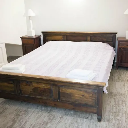 Apartment Captain John Oia-caldera,sunset & Volvano View Ia